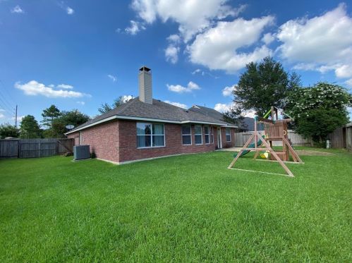 2627 Old River Ln, Richmond, TX 77406-2768