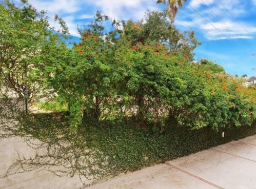2000 Mathews Ave, Redondo Beach CA  90278-3051 exterior