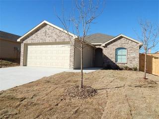 5048 Glen Eden Dr, Fort Worth TX  76119-4527 exterior