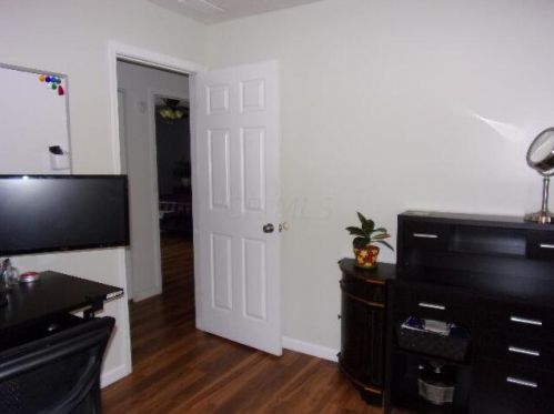 620 Riverbirch Rd, Washington Ch OH  43160-1281 exterior