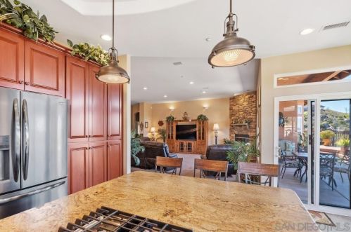 550 Old Stagecoach Run, Alpine CA  91901-1478 exterior