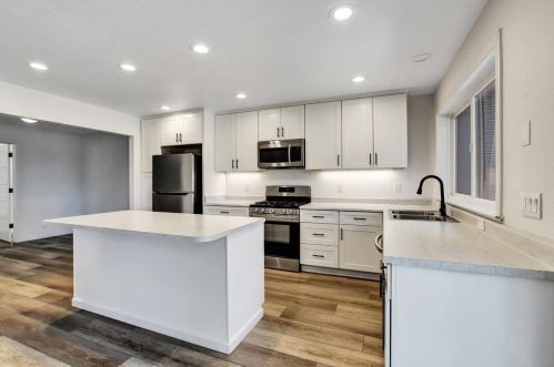 14804 Oak Ridge Rd, Lake Wildwood CA  exterior