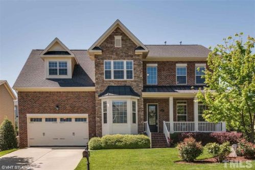 357 Briarfield Dr, Apex, NC 27502-7038