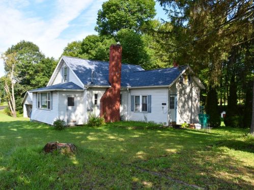 25102 Saegertown St, Saegertown, PA 16433-7422