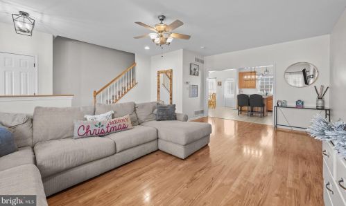 106 Marble House Dr, Bear DE  19701-4028 exterior