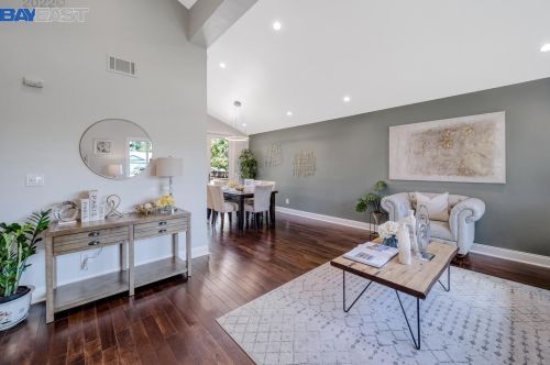 829 Katrina St, Livermore CA  94550-2392 exterior