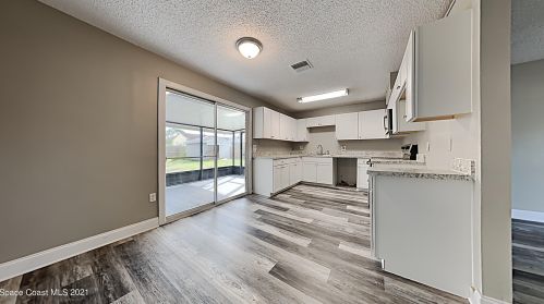 6385 Baker Cir, Cocoa FL 32927-3140 exterior