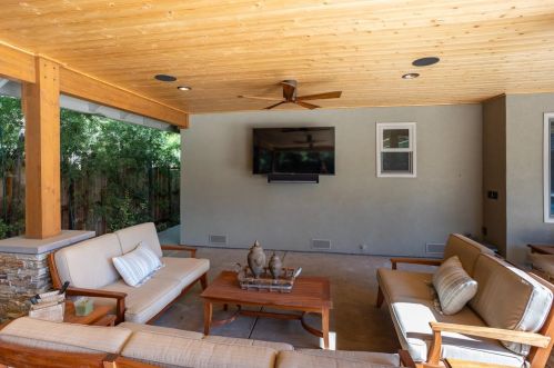 9918 Poppy Hills Dr, Valley Home CA 95361-9617 exterior