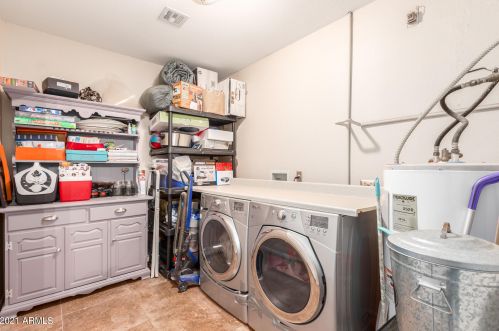 3668 Tyson St, Chandler AZ  85226-4061 exterior