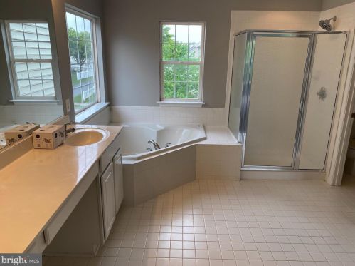 35 Chadwick Dr, Charles Town WV  25414-4464 exterior