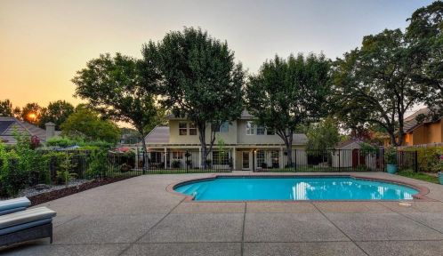 255 American River Canyon Dr, Folsom CA  95630-7142 exterior