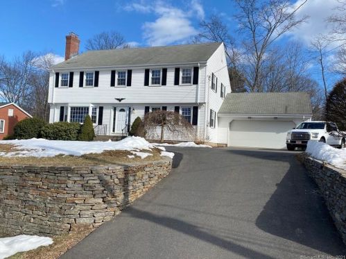 200 Kenwood Dr, New Britain, CT 06052-1842