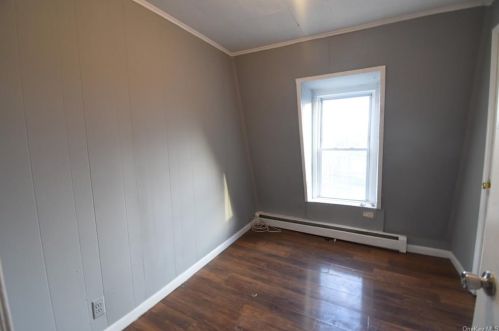 79 Main St, Port Jervis NY  12771-2111 exterior