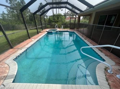 912 Plumosa Ave, Lehigh Acres, FL 33972-8015