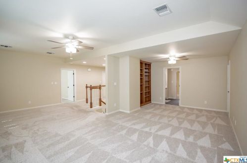 101 Legend Dr, Victoria TX  77904-3854 exterior