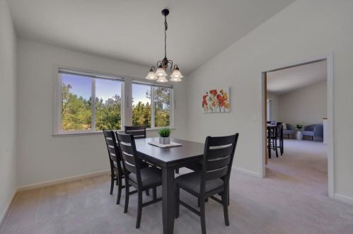 208 Horizon Cir, Grass Valley CA  95945-9715 exterior