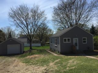 305 5th Ave, Sauk Rapids MN  56379-1731 exterior