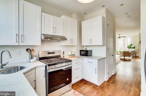 1312 Emerald St, Washington DC 20002-5431 exterior