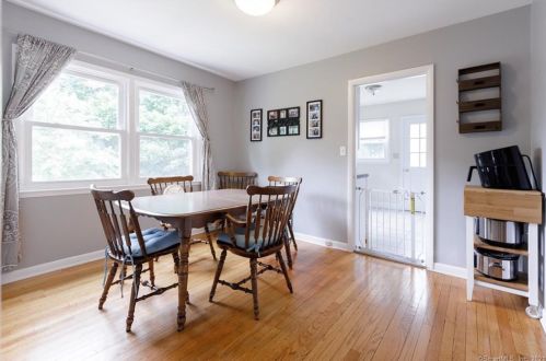 308 Twin Lakes Rd, North Branford CT  06471-1220 exterior