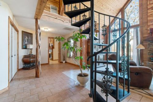 9300 Prairieview Dr, Fort Worth, TX 76134-5667