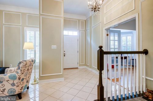 9517 Moonen Bay Ln, Bristow VA  20136-3515 exterior