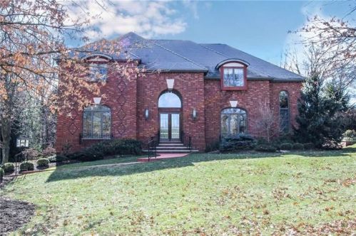 200 Maid Marion Ln, Canonsburg, PA 15317-2568