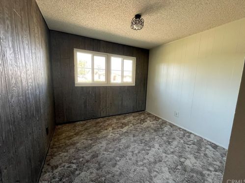 864 Glengrove Ave, Glendora, CA 91740-4690