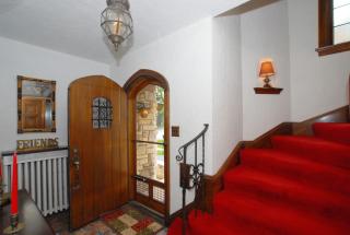 5159 Lake Dr, Milwaukee WI  53217-5765 exterior