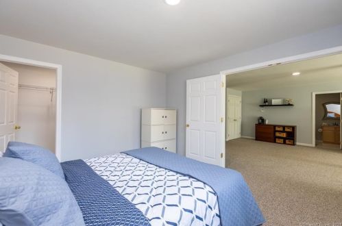 34 Mudry Farm Rd, Brookfield Center CT  06804-3542 exterior