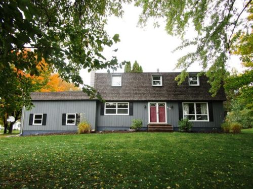 830 3rd Ave, Plainview MN  55964-1453 exterior