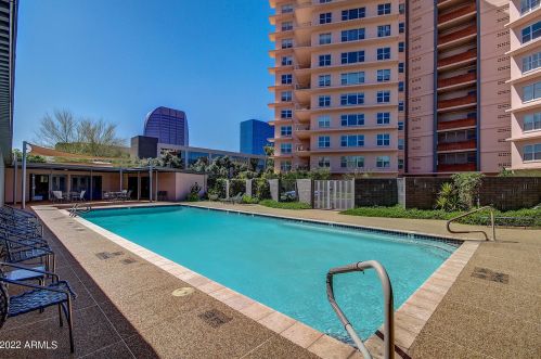 2201 Central Ave, Phoenix AZ  85004-2909 exterior