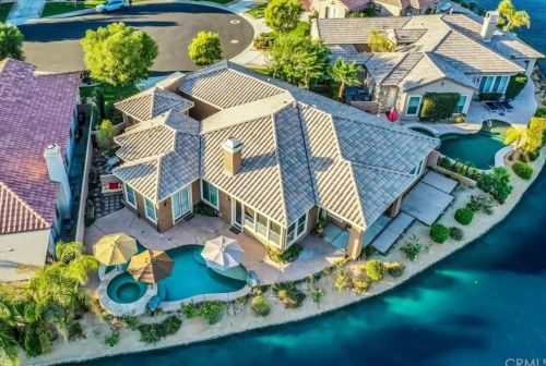 9 Loch Ness Lake Ct, Rancho Mirage CA  92270-5811 exterior