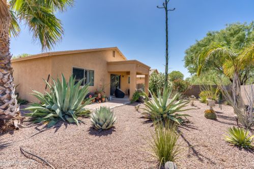 5803 Camino Del Avanzo, Tucson, AZ 85756-8066