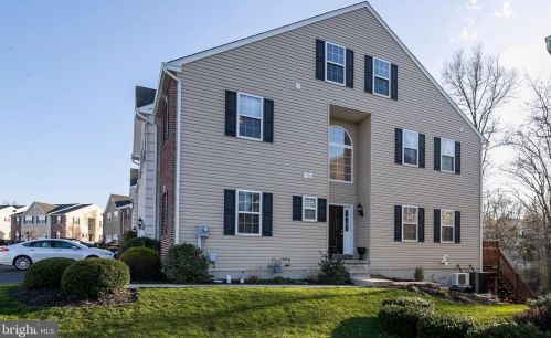 222 Clarkdale Ln, Gilbertsville, PA 19525-9357