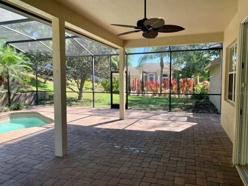 7925 Canyon Lake Cir, Orlando FL  32835-8206 exterior