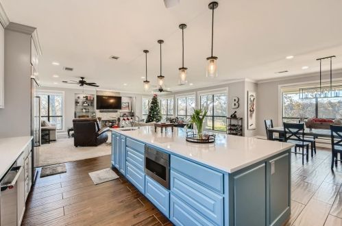 1040 Brush Creek Rd, Argyle TX  76226 exterior