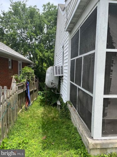 117 Carter St, Fredericksburg, VA 22405-2307