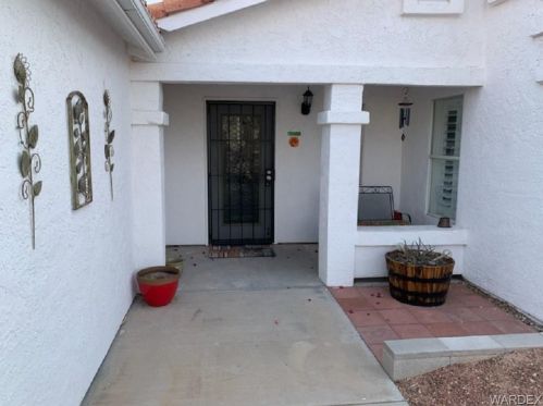 2302 Parkside Dr, Mohave Valley AZ  86440-8910 exterior