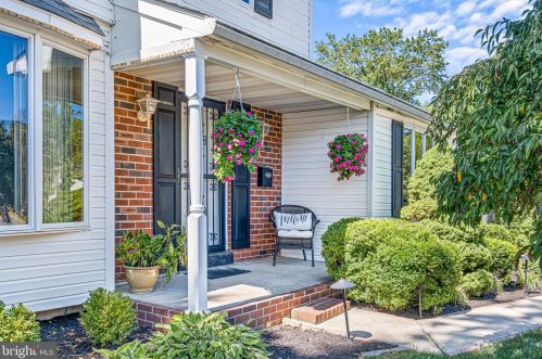 3900 Brookfield Ln, Wilmington, DE 19803-1810