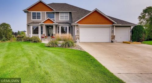 1625 Widgeon Cir, Lino Lakes, MN 55038-3321