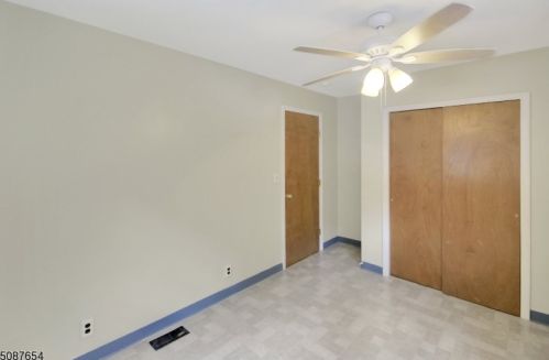 131 Mount Pisgah Ave, Oxford NJ  07863-3070 exterior