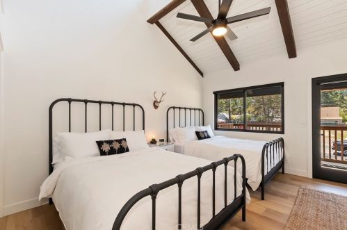 1125 Big Bear Blvd, Big Bear City CA  92314-9277 exterior