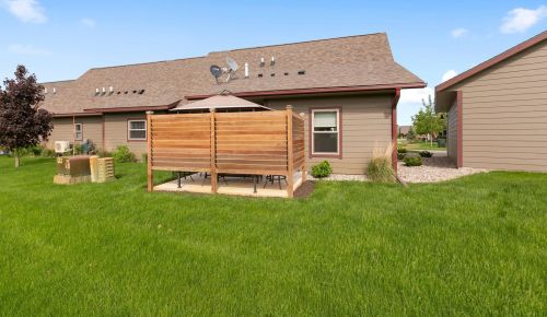 140 Colman Ct, Saint Joseph MN  56374 exterior
