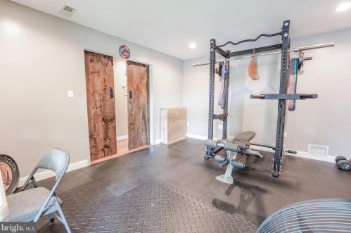 13439 Princedale Dr, Woodbridge VA  22193-3911 exterior