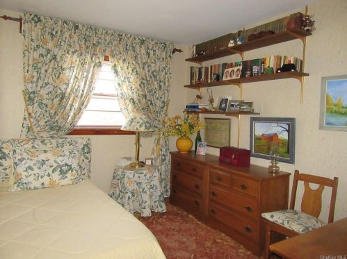 41 Mtn Lodge Rd, Washingtonville NY  10992-2014 exterior