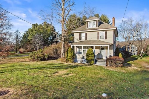 549 Boston Post Rd, Waterford CT  06385-1132 exterior