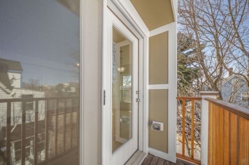 254 Spencer Ave, Chelsea MA  02150-2251 exterior