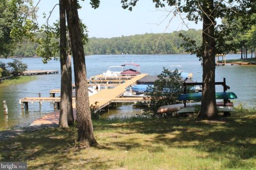 173 Windwood Coves Blvd, Mineral VA  23117-4852 exterior