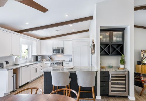 54435 Avenida Madero, La Quinta CA  92253-3620 exterior