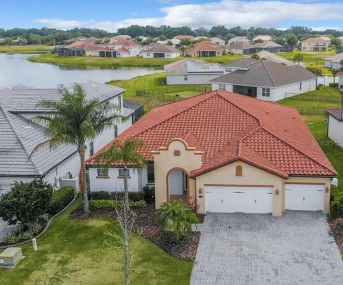 3813 Shoreside Dr, Kissimmee, FL 34746-1967